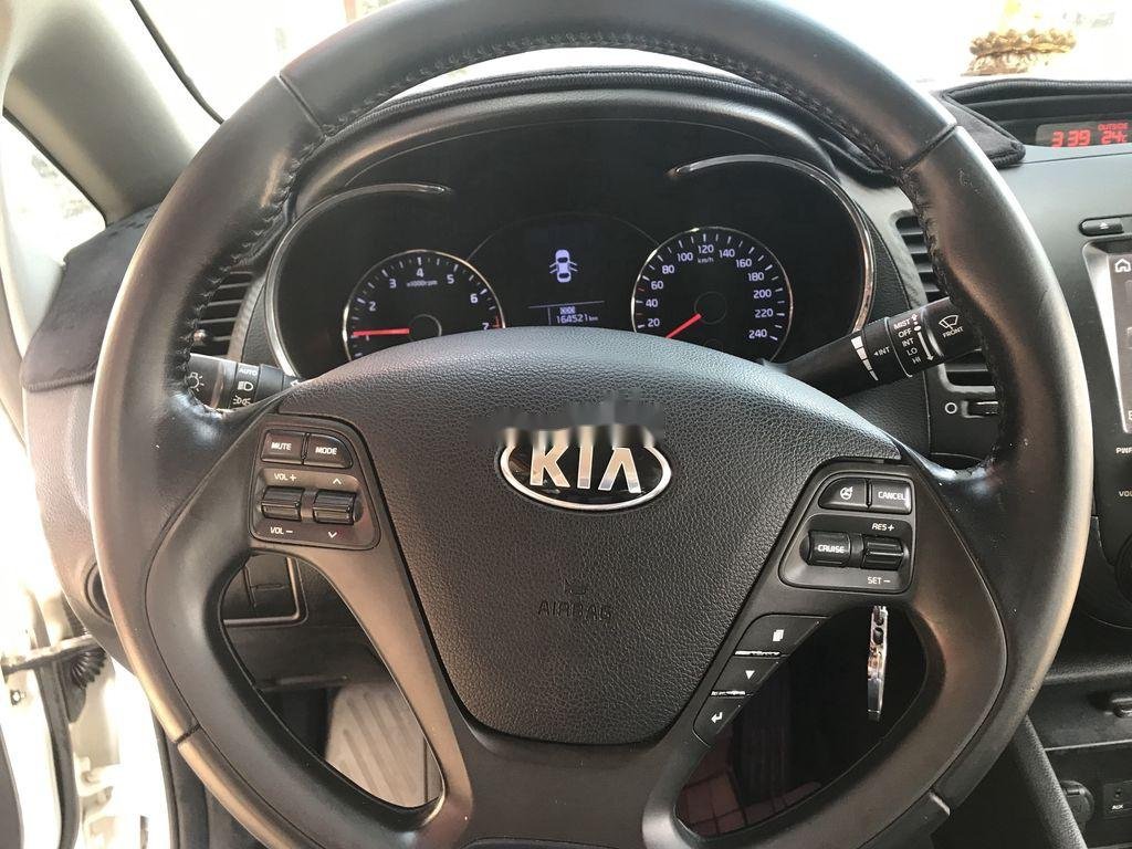 Kia K3 2014 - Cần bán lại xe Kia K3 sản xuất năm 2014, 405 triệu