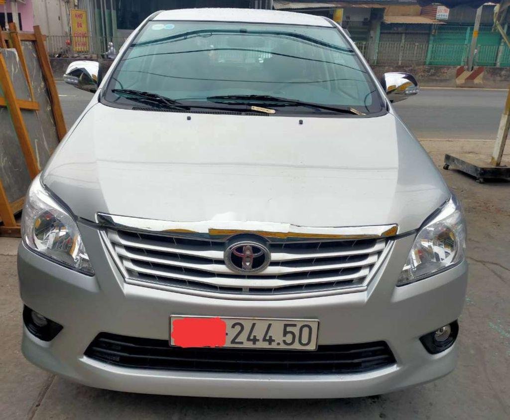 Toyota Innova   2009 - Bán xe Toyota Innova sản xuất năm 2009, giá chỉ 238 triệu