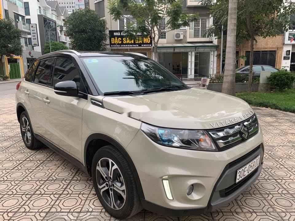 Suzuki Vitara   2016 - Bán Suzuki Vitara sản xuất năm 2016, màu xám, giá tốt