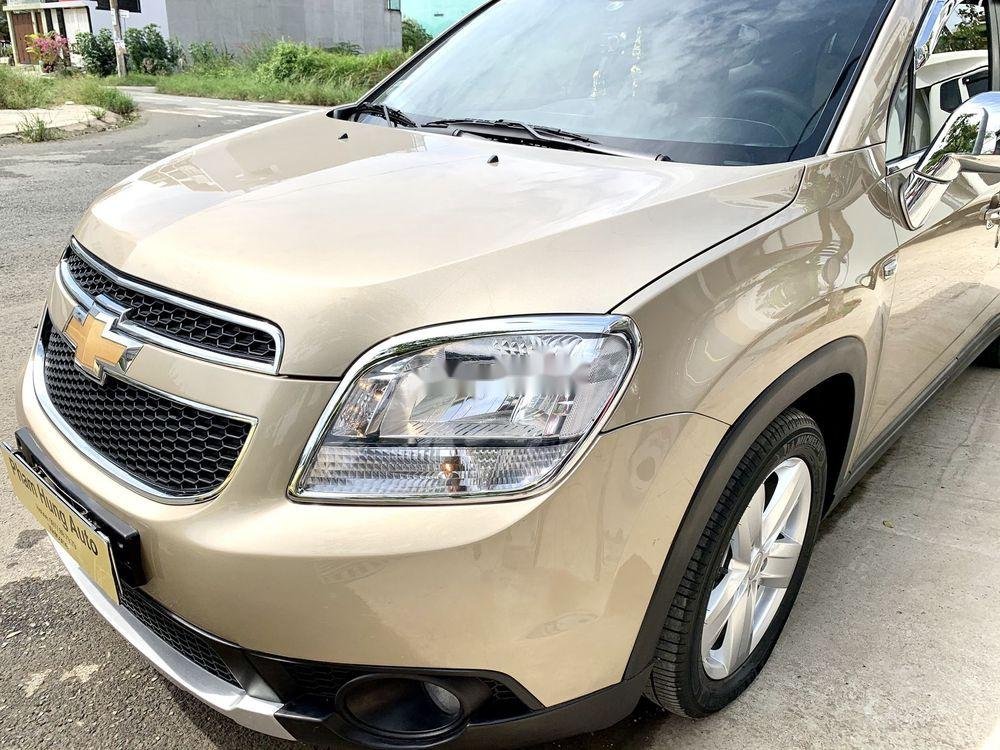 Chevrolet Orlando   LTZ   2012 - Cần bán Chevrolet Orlando LTZ sản xuất 2012 số tự động