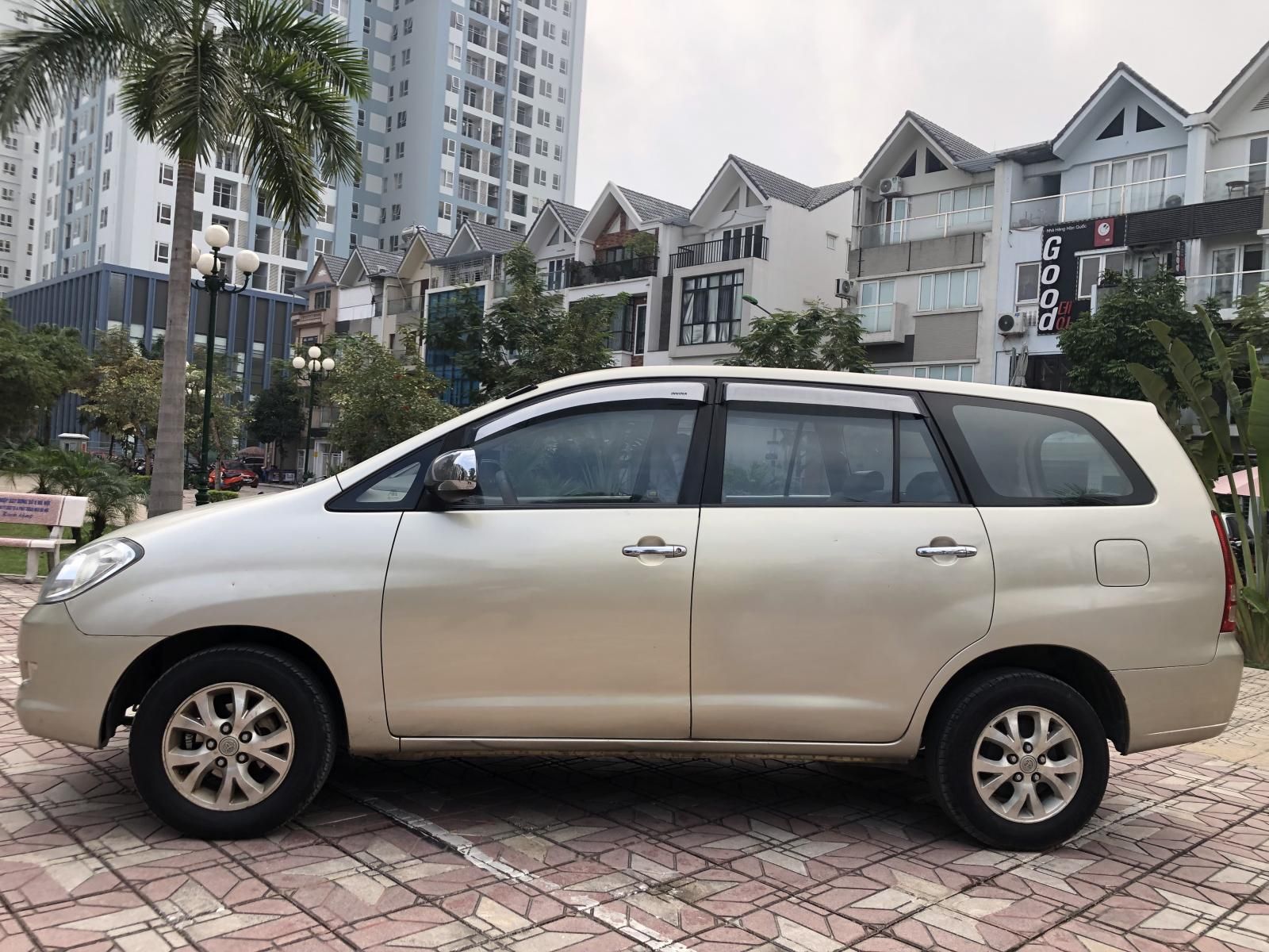 Toyota Innova 2008 - Bán ô tô Toyota Innova đời 2008, màu vàng cát, giá hấp dẫn