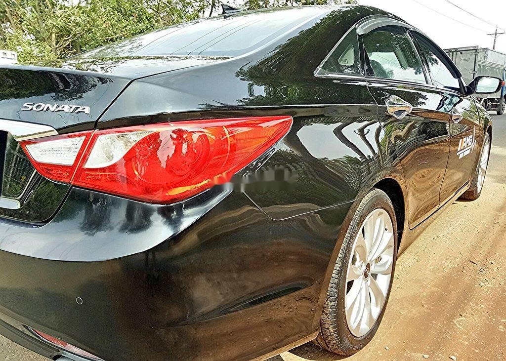 Hyundai Sonata 2011 - Bán xe Hyundai Sonata năm sản xuất 2011 số tự động, 448tr