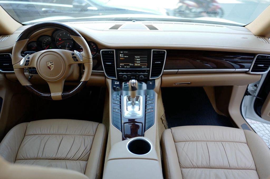 Porsche Panamera 2010 - Xe Porsche Panamera 3.6V6 năm sản xuất 2010, màu trắng