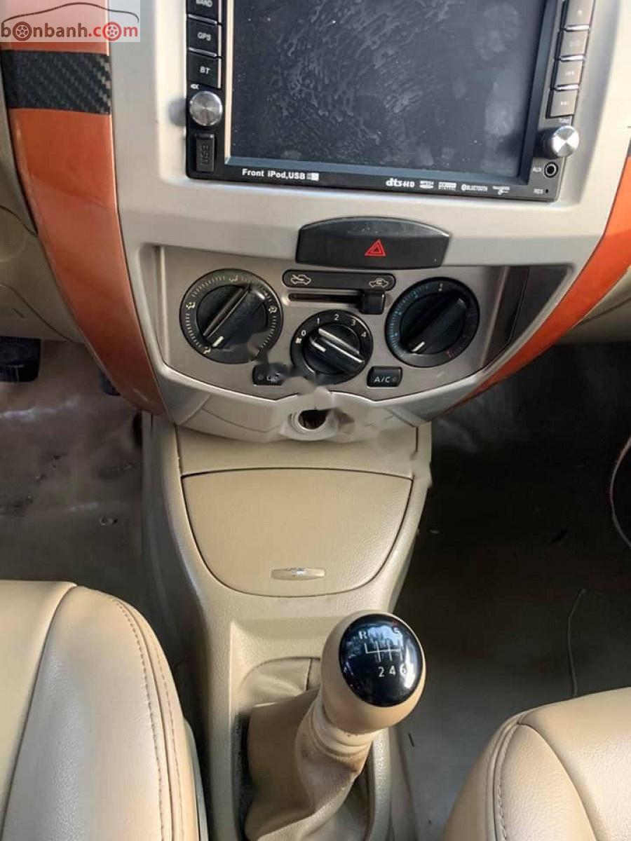 Nissan Grand livina 2011 - Bán Nissan Grand livina 2011, màu trắng, chính chủ