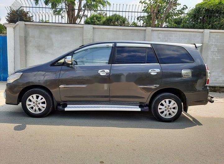 Toyota Innova 2011 - Cần bán lại xe Toyota Innova G năm 2011 chính chủ, giá chỉ 340 triệu