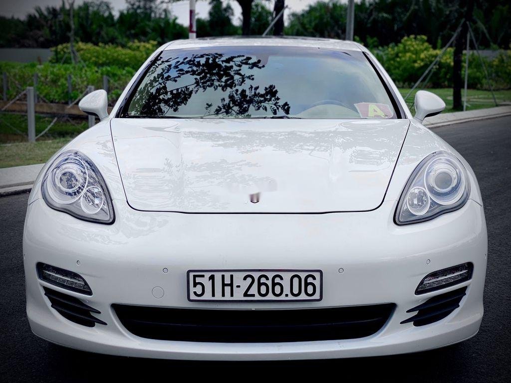 Porsche Panamera 2010 - Xe Porsche Panamera 3.6V6 năm sản xuất 2010, màu trắng