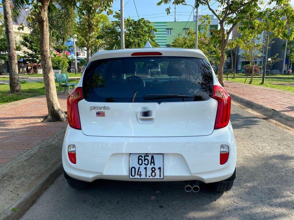 Kia Picanto   2013 - Bán Kia Picanto năm sản xuất 2013, màu trắng giá cạnh tranh