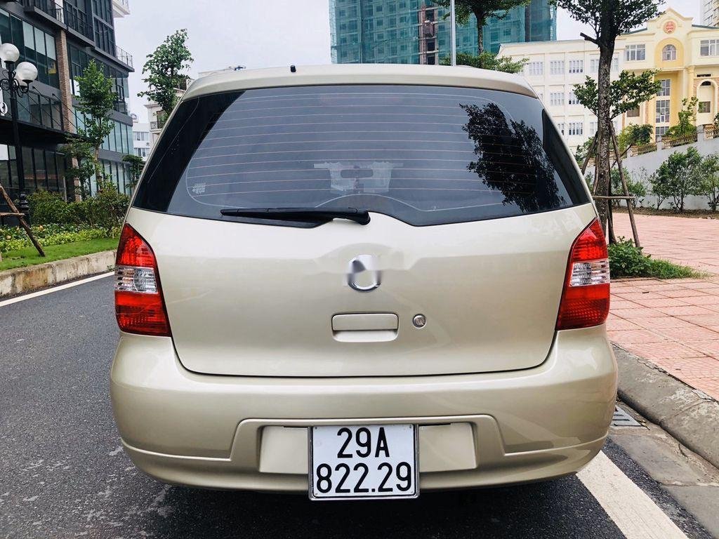 Nissan Livina   2011 - Cần bán lại xe Nissan Livina năm 2011 chính chủ