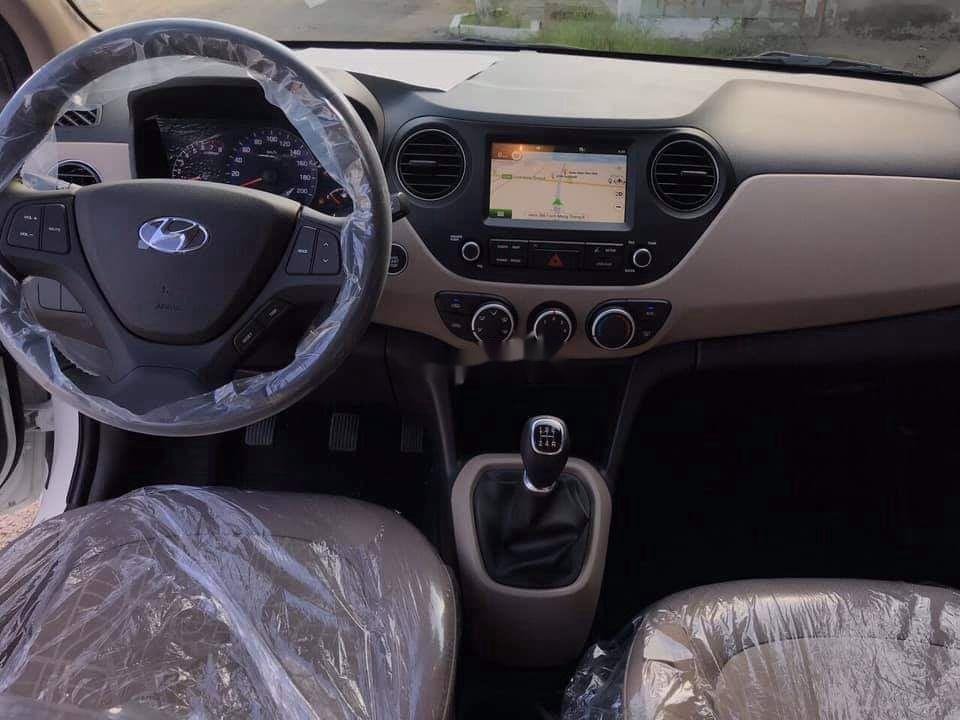 Hyundai Grand i10   2020 - Bán ô tô Hyundai Grand i10 năm 2020, màu trắng