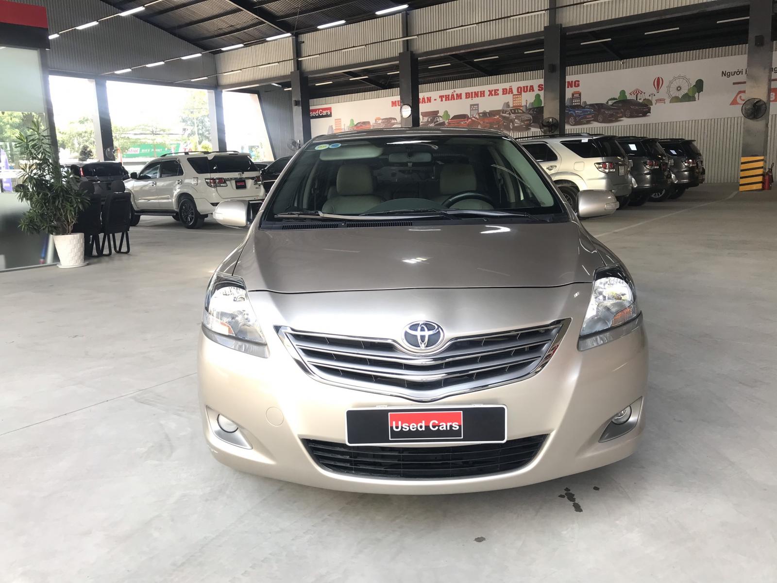 Toyota Vios G 2013 - Cần bán Toyota Vios G đời 2013, màu vàng