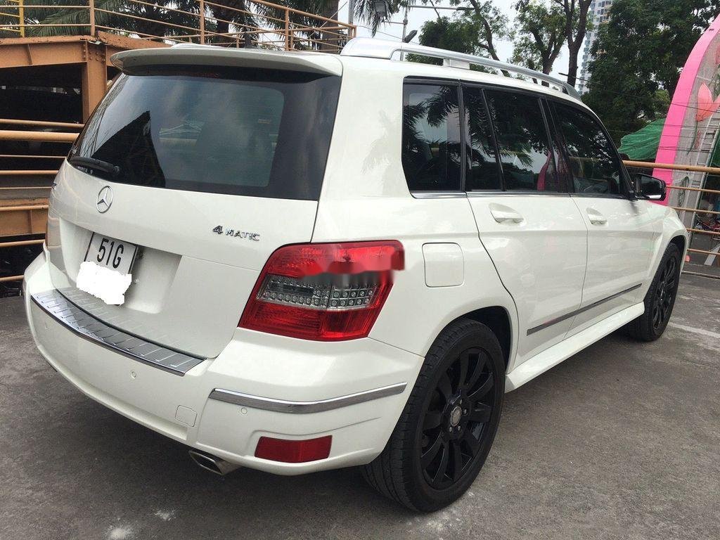 Mercedes-Benz GLK Class   2009 - Bán xe Mercedes GLK300 đời 2009, màu trắng, 612 triệu