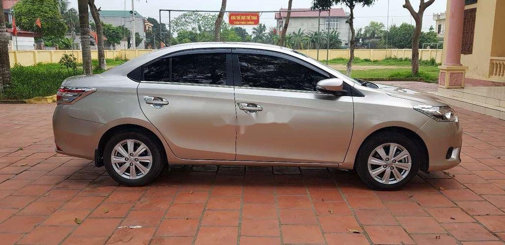 Toyota Vios 2014 - Cần bán lại xe Toyota Vios G AT năm 2014 như mới, giá chỉ 405 triệu