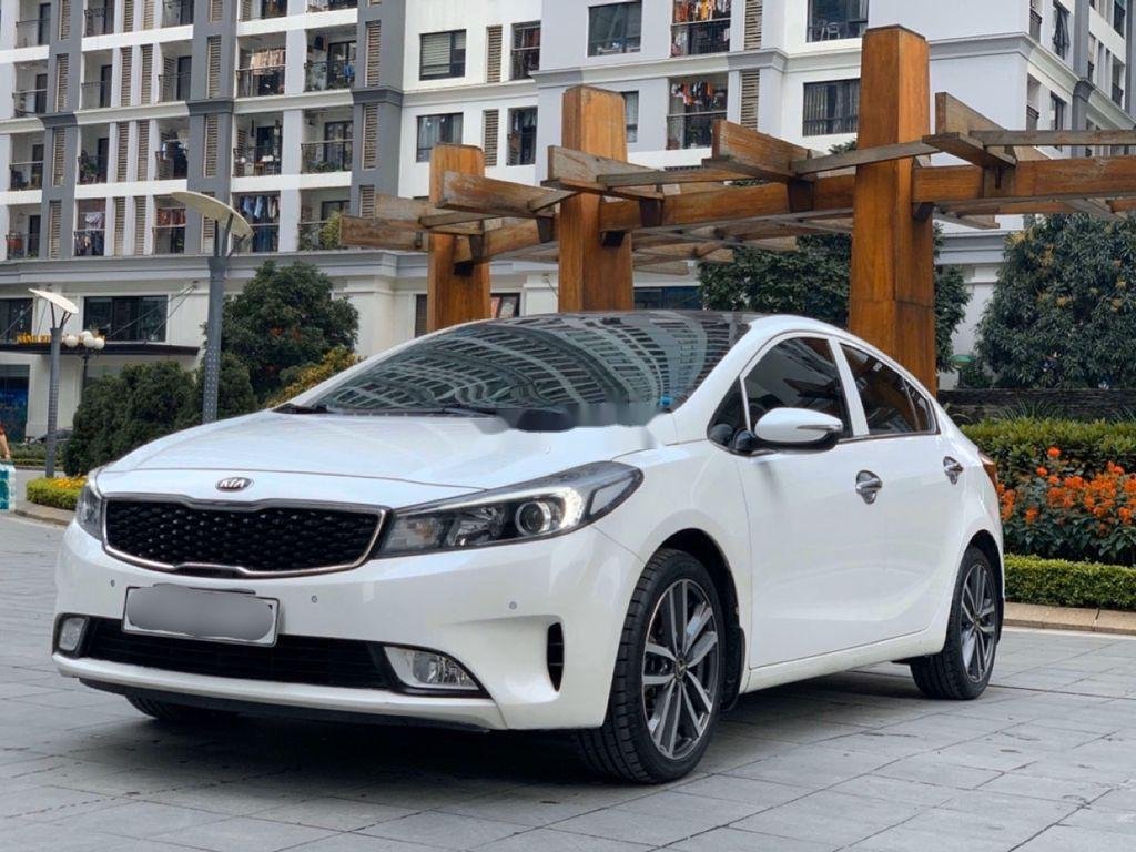 Kia Cerato 2016 - Cần bán lại xe Kia Cerato sản xuất năm 2016 số tự động, 539 triệu