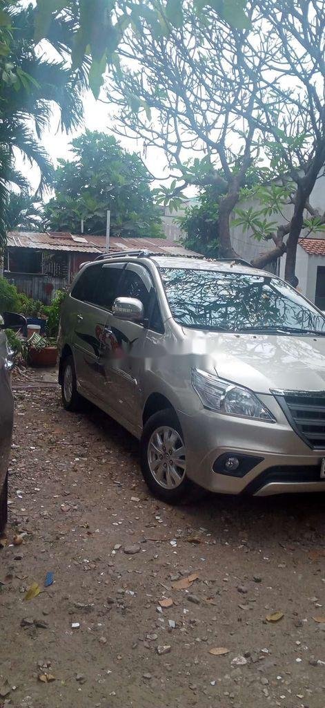 Toyota Innova 2012 - Cần bán Toyota Innova sản xuất năm 2012, giá tốt