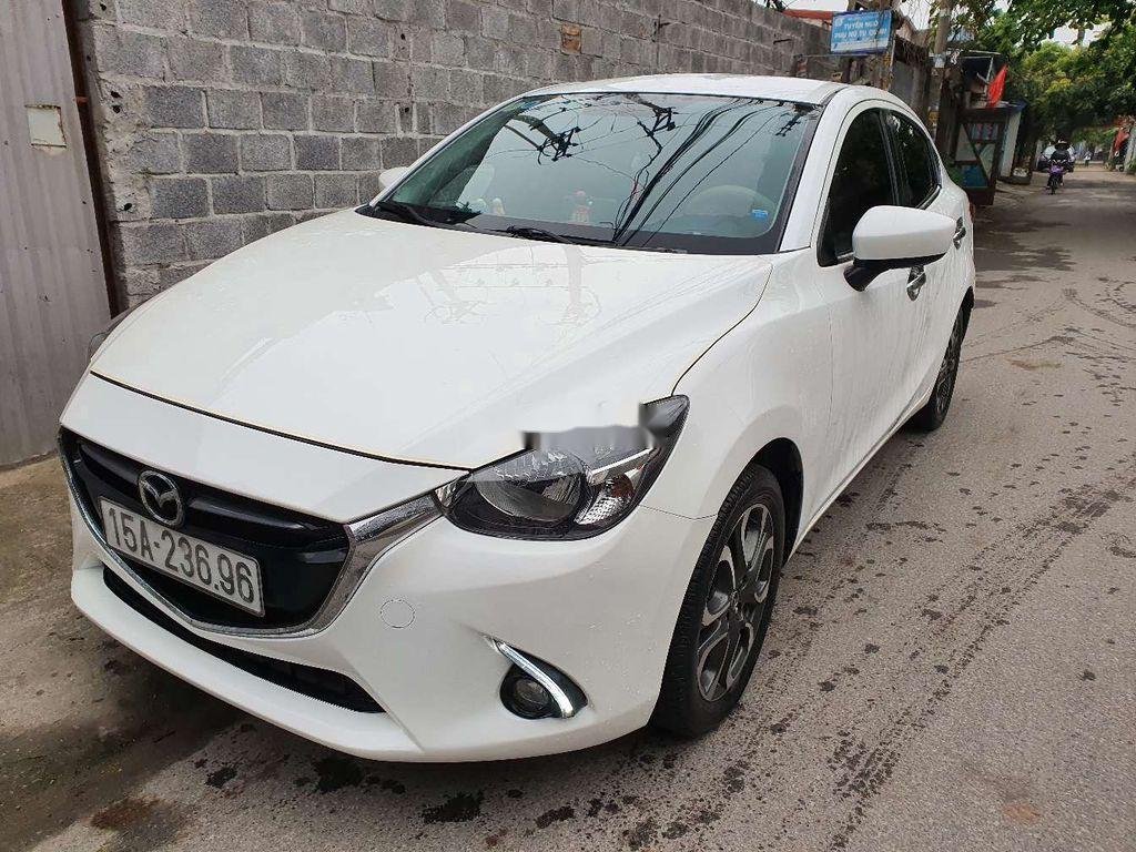 Mazda 2   2016 - Bán Mazda 2 đời 2016, màu trắng, số tự động, giá tốt