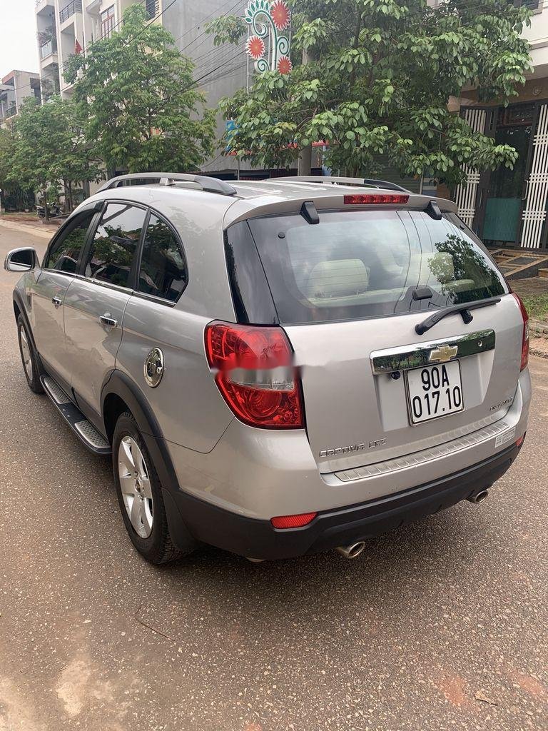 Chevrolet Captiva 2008 - Cần bán lại xe Chevrolet Captiva sản xuất năm 2008 giá cạnh tranh