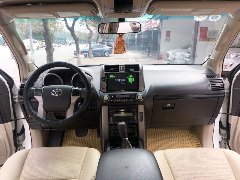 Toyota Prado 2010 - Bán xe Toyota Prado sản xuất 2010, màu trắng, chính chủ sử dụng