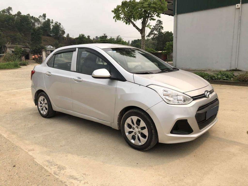 Hyundai Grand i10 2015 - Cần bán Hyundai Grand i10 năm 2015, xe nhập