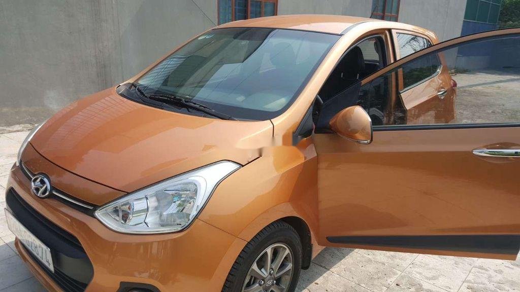 Hyundai Grand i10   2015 - Bán xe Hyundai Grand i10 năm sản xuất 2015, nhập khẩu