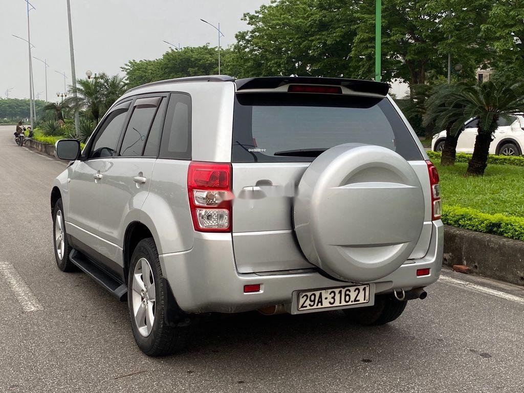 Suzuki Vitara   2011 - Cần bán Suzuki Vitara 2011, màu bạc, xe nhập