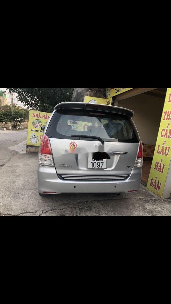 Toyota Innova 2010 - Bán Toyota Innova sản xuất năm 2010