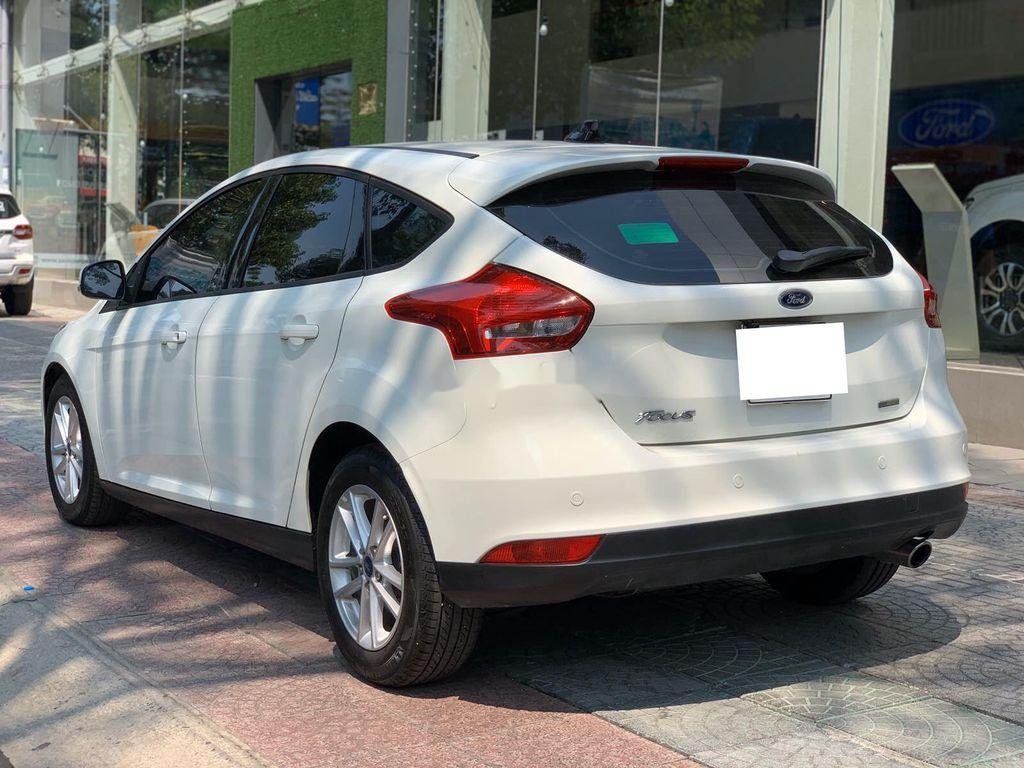 Ford Focus   2019 - Bán xe Ford Focus đời 2019, màu trắng, giá 595tr