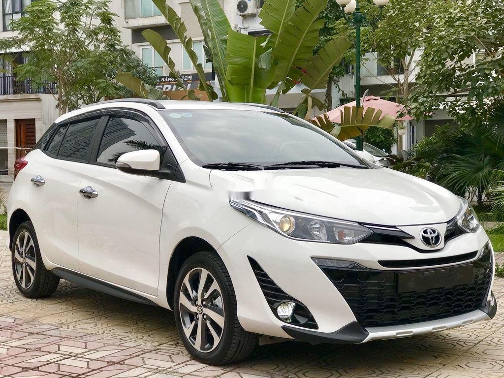 Toyota Yaris   2018 - Cần bán Toyota Yaris sản xuất năm 2018, màu trắng