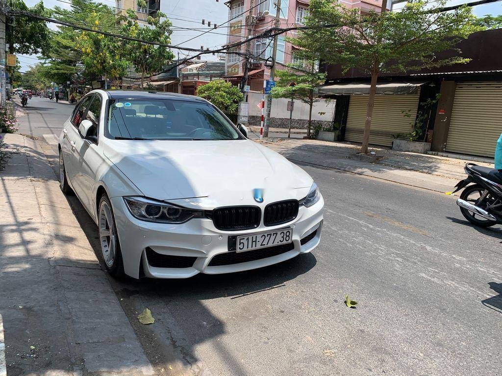 BMW 3 Series 2012 - Bán xe BMW 3 Series sản xuất 2012, giá chỉ 715 triệu