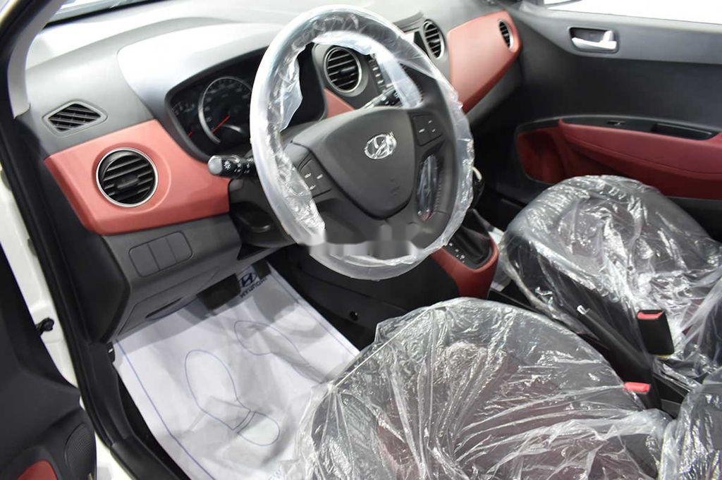 Hyundai Grand i10   2020 - Bán xe Hyundai Grand i10 2020, màu trắng, nhập khẩu