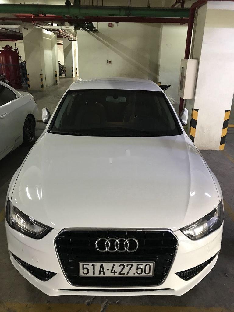 Audi A4 2012 - Cần bán lại xe Audi A4 năm 2012, màu trắng, nhập khẩu, 770 triệu