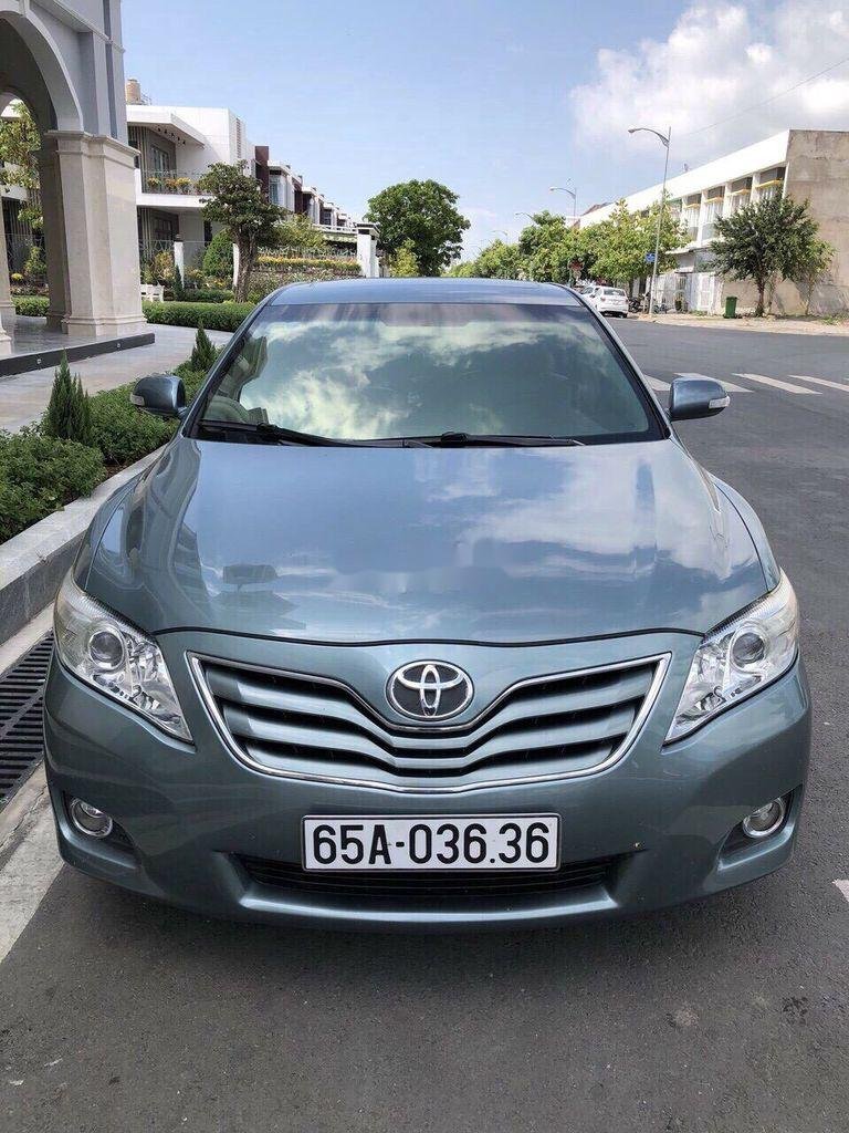 Toyota Camry 2009 - Cần bán xe Toyota Camry năm sản xuất 2009, màu xám, 790tr