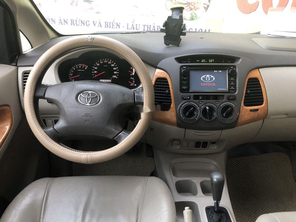 Toyota Innova 2010 - Bán Toyota Innova sản xuất năm 2010