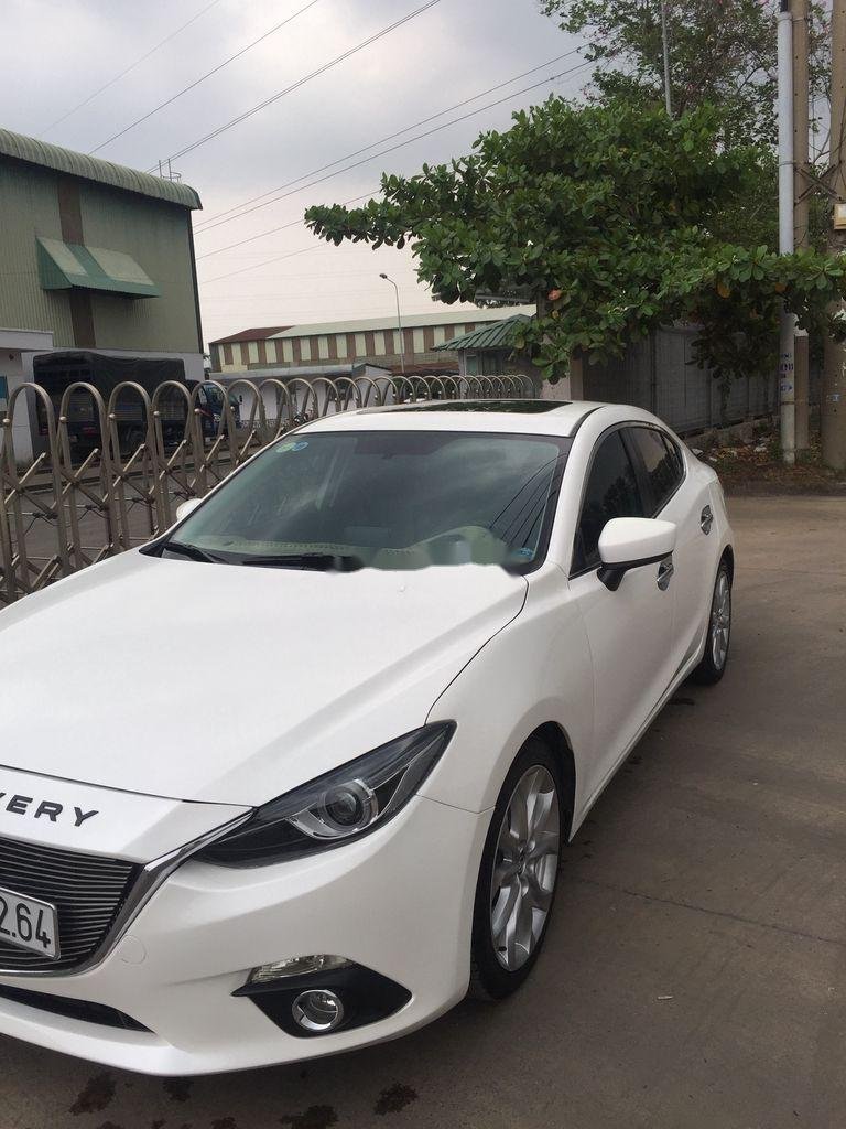 Mazda 3 2015 - Bán Mazda 3 2.0AT năm 2015, màu trắng, xe nhập còn mới