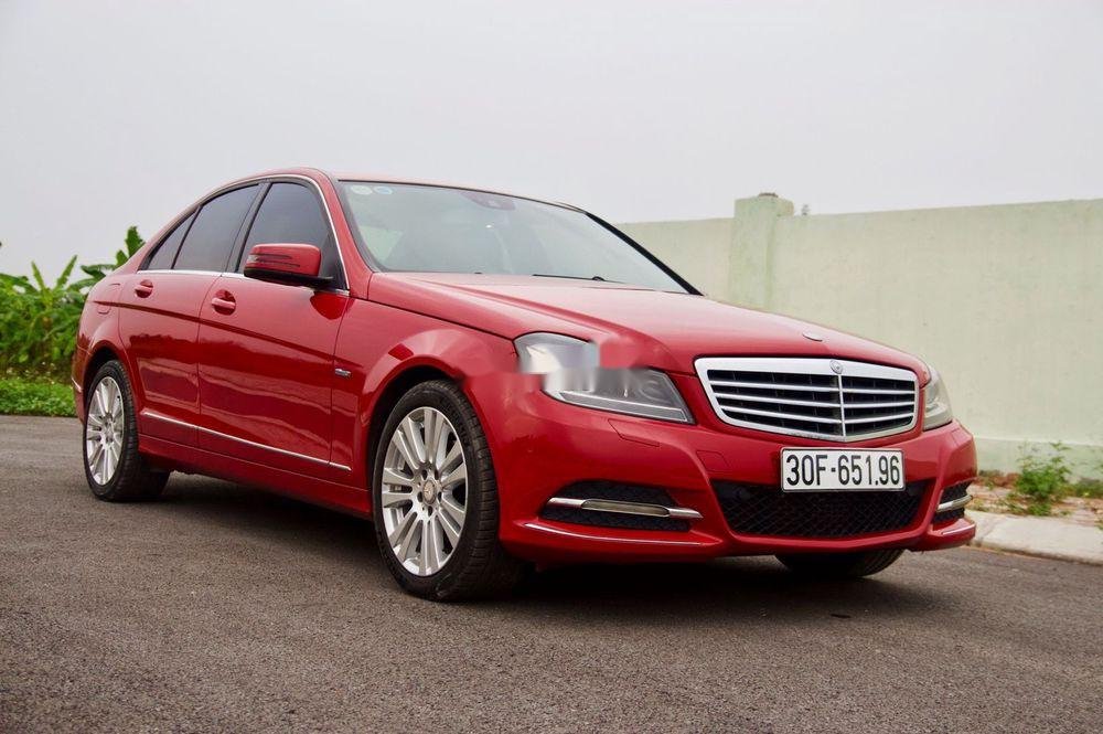 Mercedes-Benz C class 2011 - Cần bán gấp Mercedes C class năm sản xuất 2011, nhập khẩu, giá chỉ 590 triệu