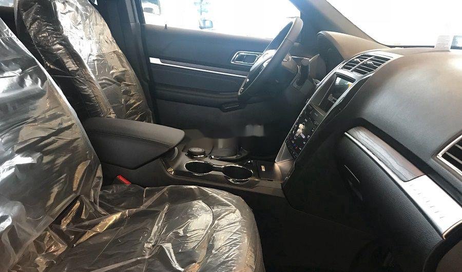 Ford Explorer 2019 - Bán ô tô Ford Explorer sản xuất năm 2019, màu đen giá cạnh tranh