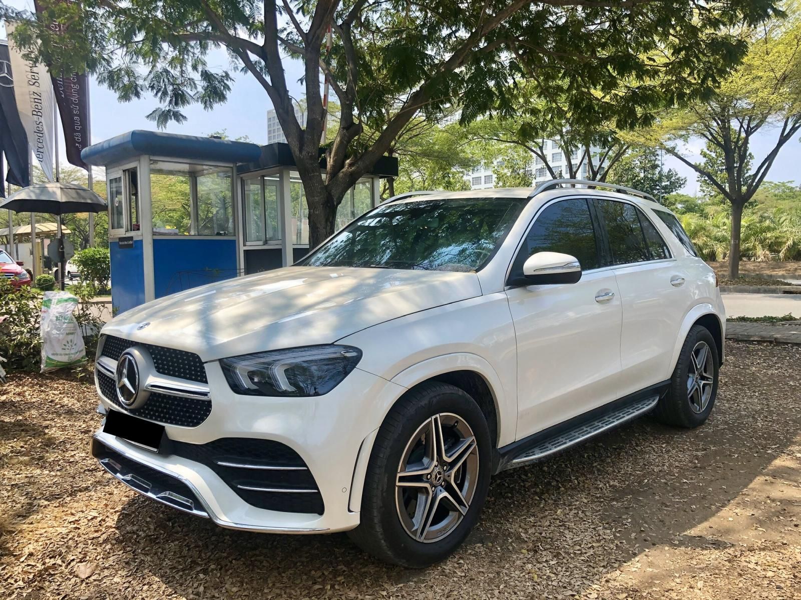 Mercedes-Benz GLE-Class GLE 450 4matic 2019 - Bán Mercedes GLE 450 4matic sản xuất năm 2019, màu trắng, odo 1.500km