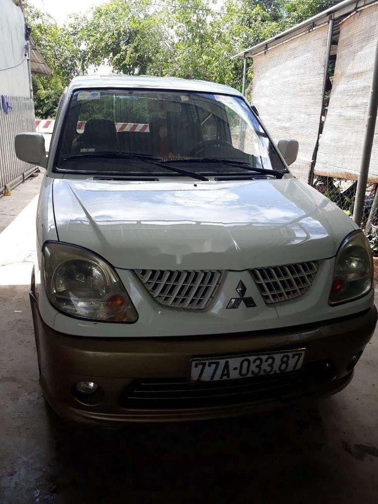 Mitsubishi Jolie     2004 - Cần bán gấp Mitsubishi Jolie năm 2004