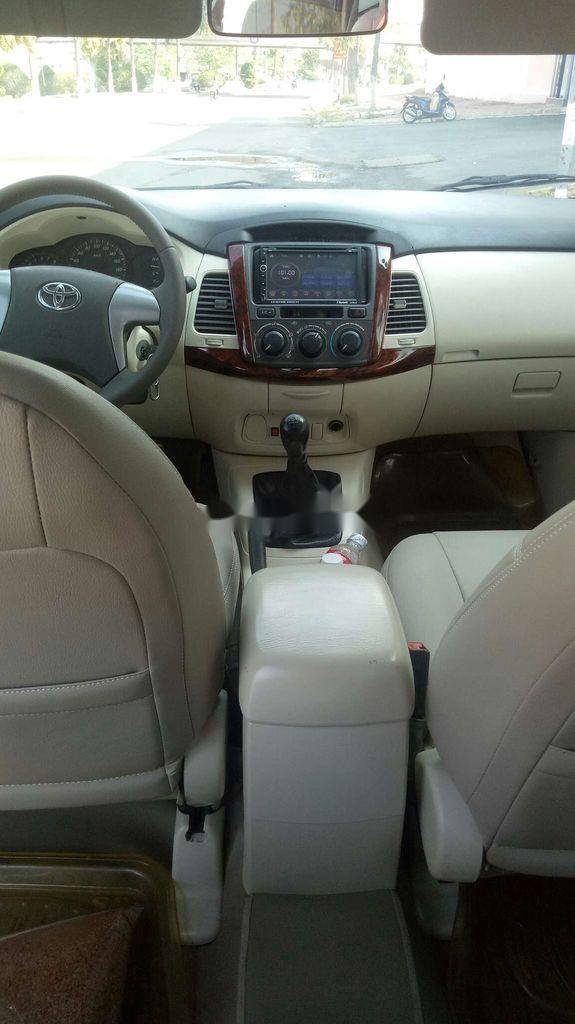 Toyota Innova   2012 - Bán xe Toyota Innova đời 2012, xe nhập