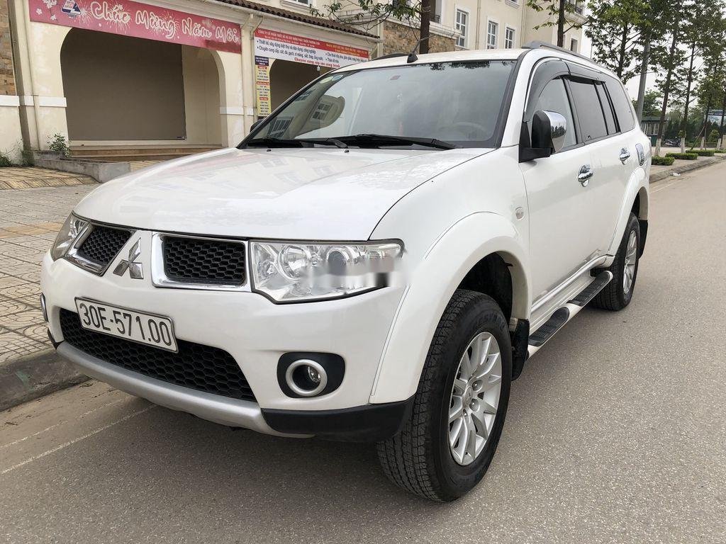 Mitsubishi Pajero   2015 - Bán Mitsubishi Pajero đời 2015, màu trắng chính chủ, 525 triệu