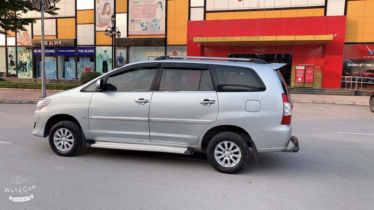 Toyota Innova 2007 - Cần bán lại xe Toyota Innova sản xuất 2007, màu bạc, giá rẻ