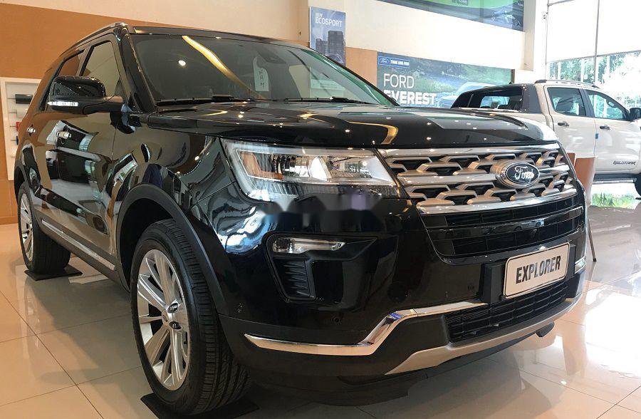 Ford Explorer 2019 - Bán ô tô Ford Explorer sản xuất năm 2019, màu đen giá cạnh tranh