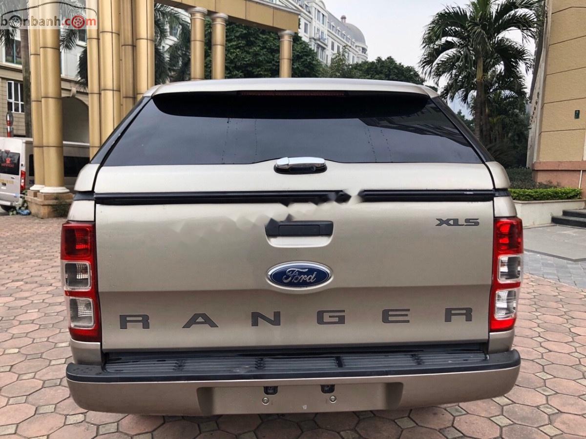 Ford Ranger   2016 - Bán xe Ford Ranger XLS 2.2L 4x2 MT 2016, nhập khẩu nguyên chiếc 