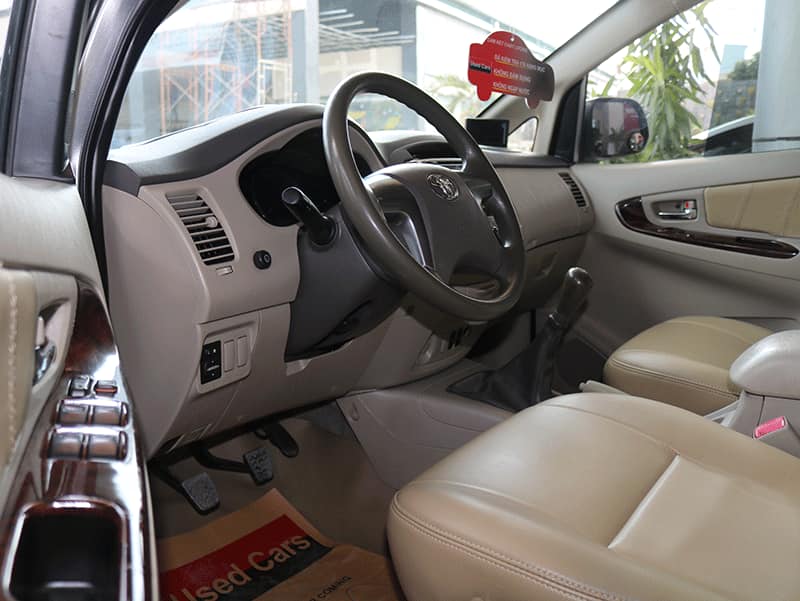 Toyota Innova E 2015 - Innova 2.0E giá tốt, còn giảm mạnh cho khách hàng trong tháng