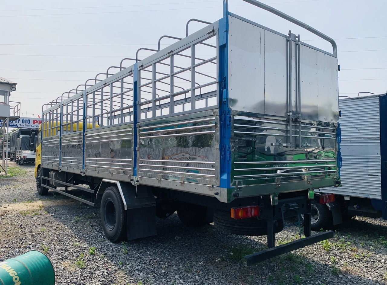 Xe tải 5 tấn - dưới 10 tấn 2019 - Xe tải Dongfeng B180 Hoàng Huy 8 tấn 9 tấn
