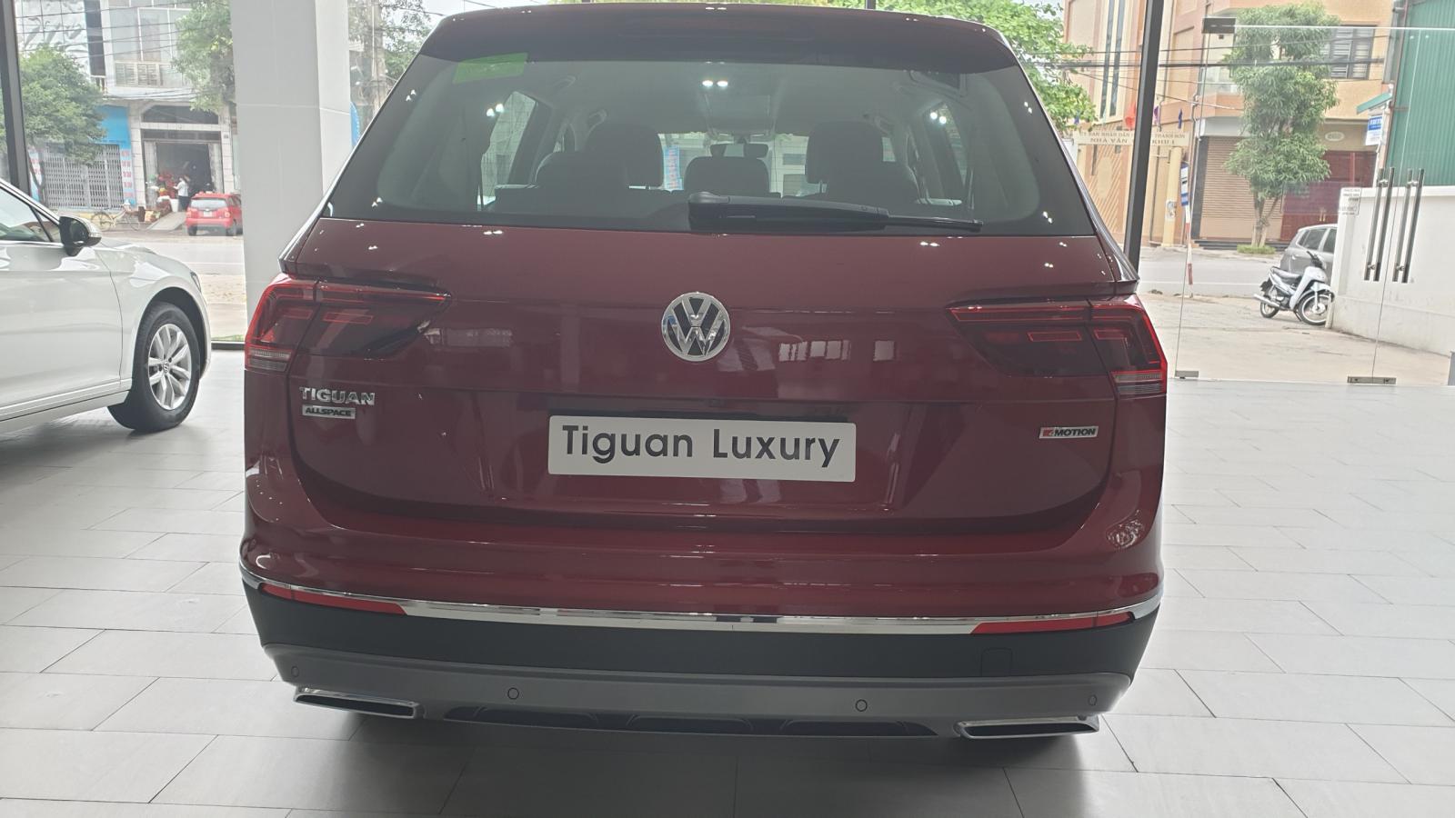 Volkswagen Tiguan Luxury 2019 - Volkswagen Tiguan Luxury nhập khẩu, màu đỏ tặng quà hấp dẫn khi mua xe