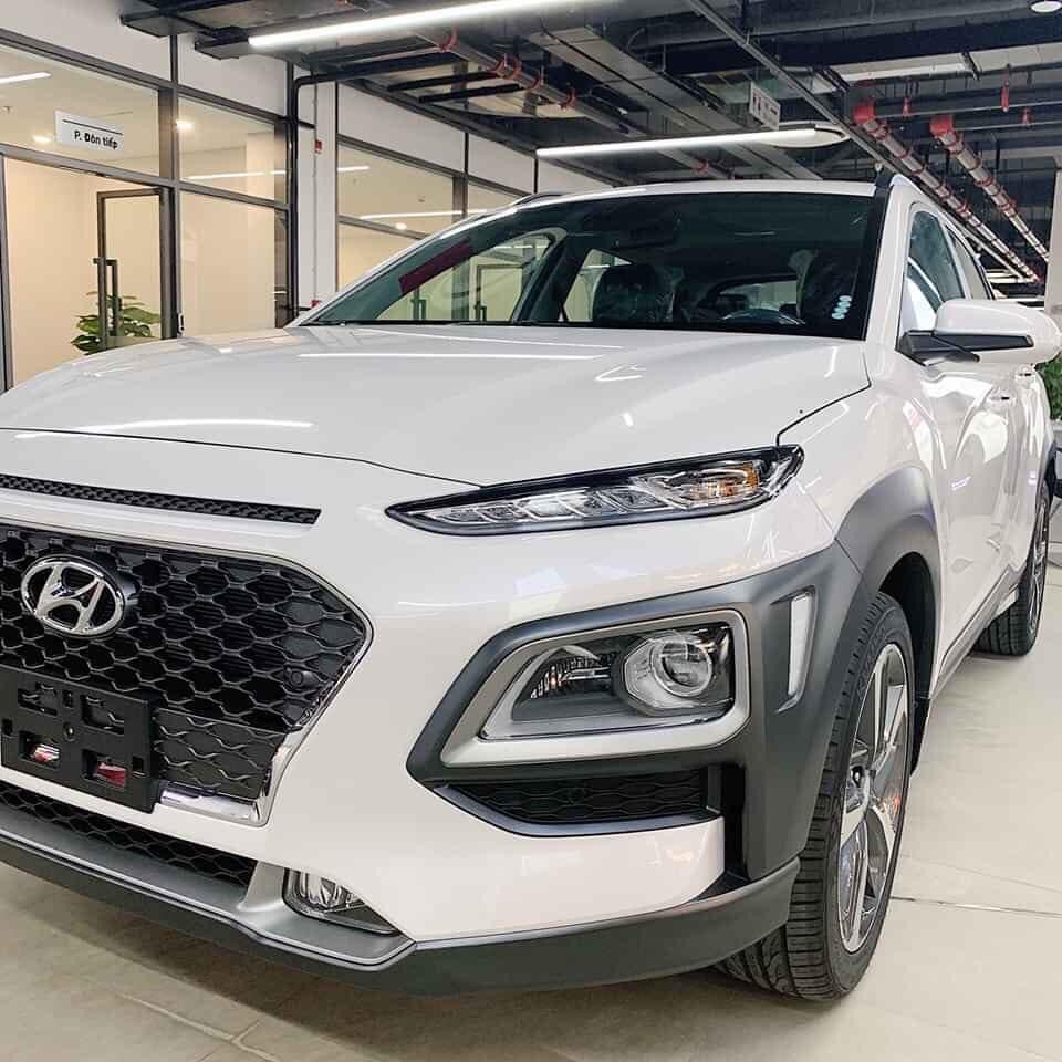 Hyundai Hyundai khác 2.0 2020 - Cần bán xe Hyundai Kona sản xuất 2020, giá chỉ 606 triệu