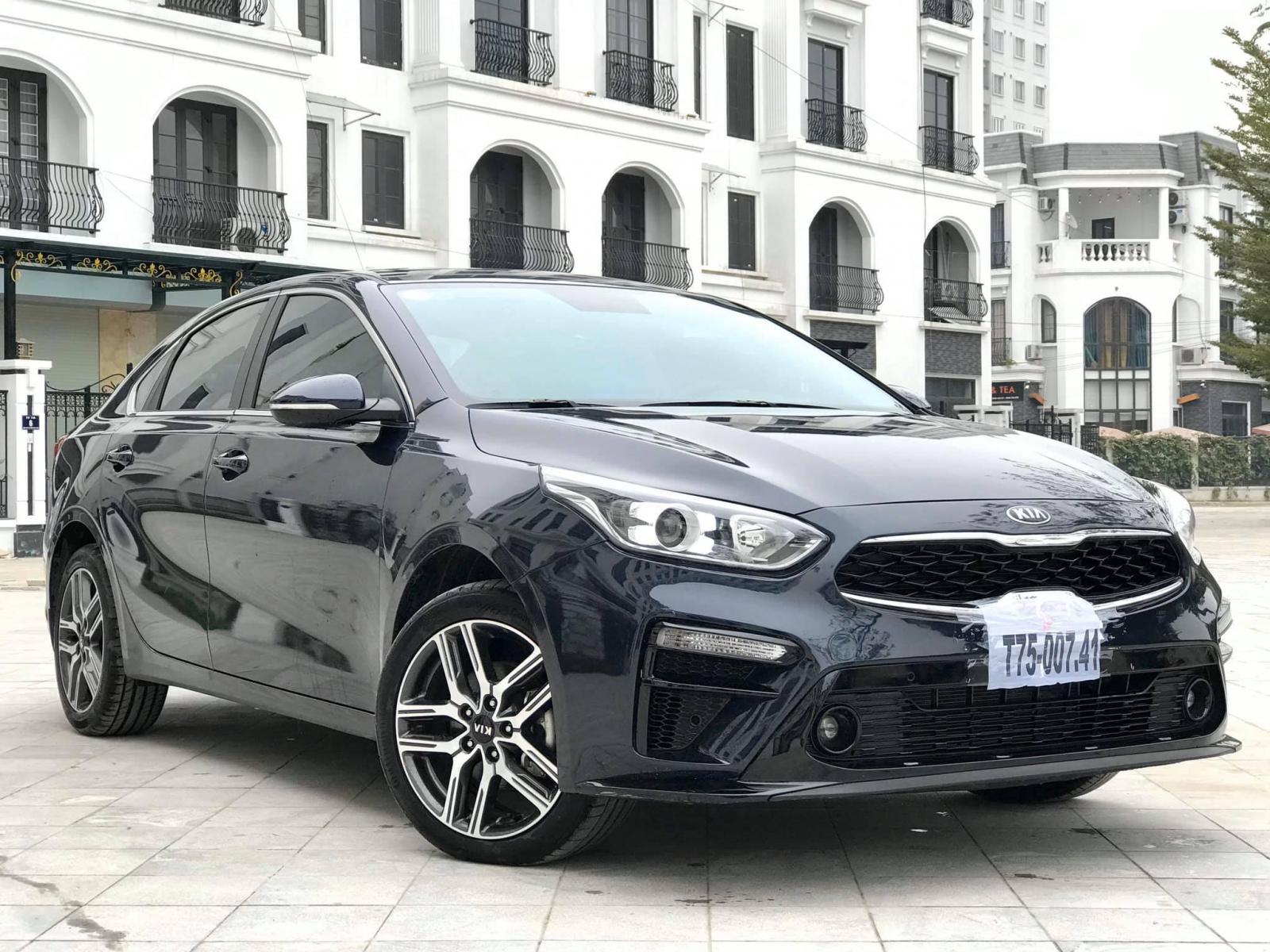 Kia Cerato 1.6 AT Deluxe 2020 - Bán xe Kia Cerato 1.6 AT Deluxe đời 2020