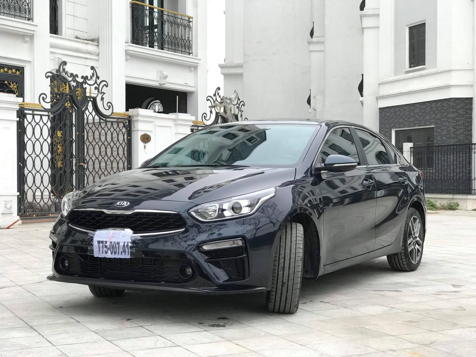 Kia Cerato 1.6 AT Deluxe 2020 - Bán xe Kia Cerato 1.6 AT Deluxe đời 2020