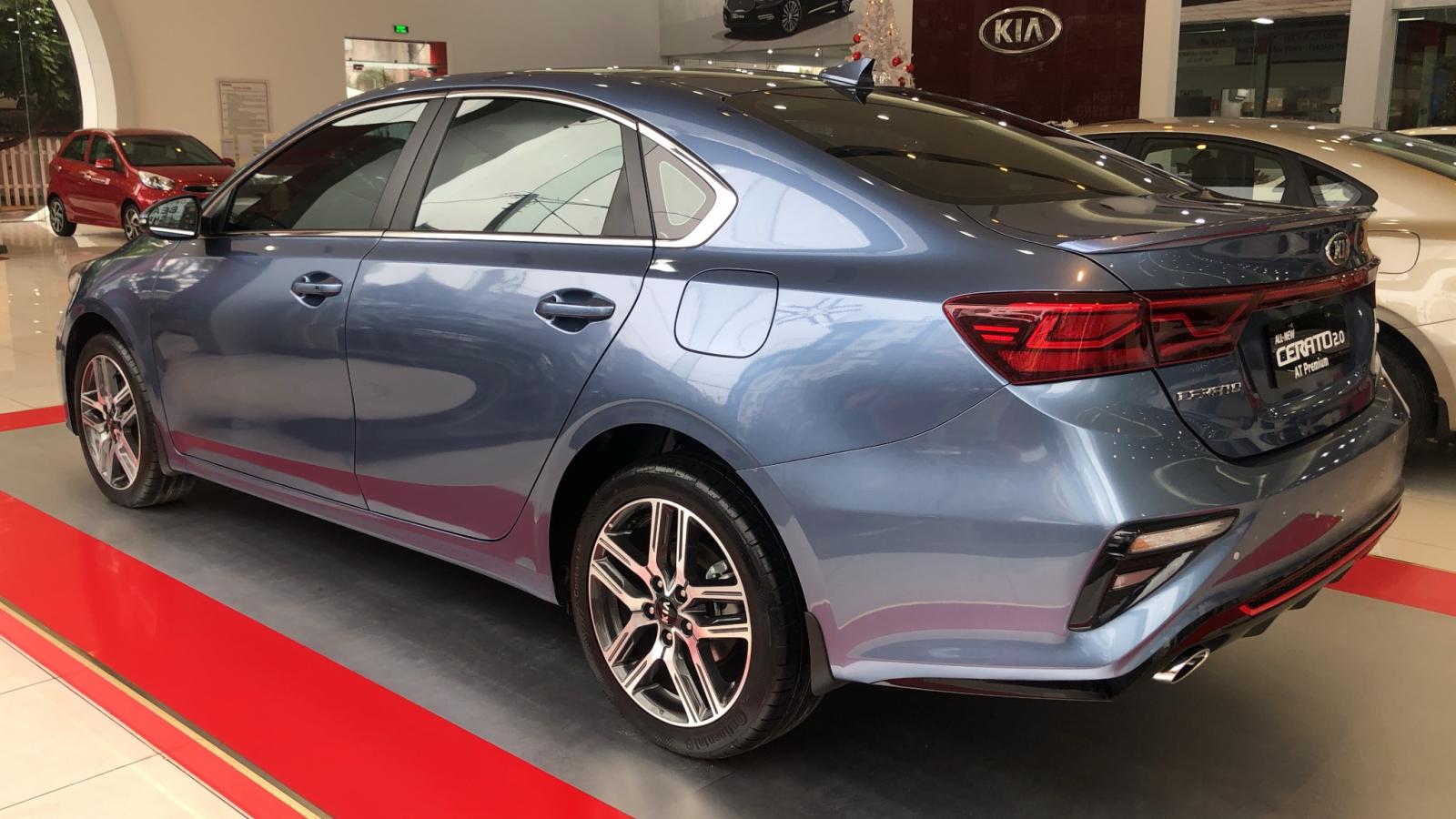 Kia Cerato 2.0 AT Premium 2020 - Bán ô tô Kia Cerato 2.0 AT Premium sản xuất 2020