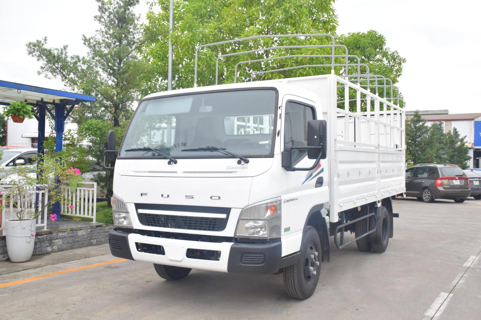 Genesis  6.5 2020 - Xe tải Fuso Nhật Bản - đời 2020 - hỗ trợ trả góp 70%